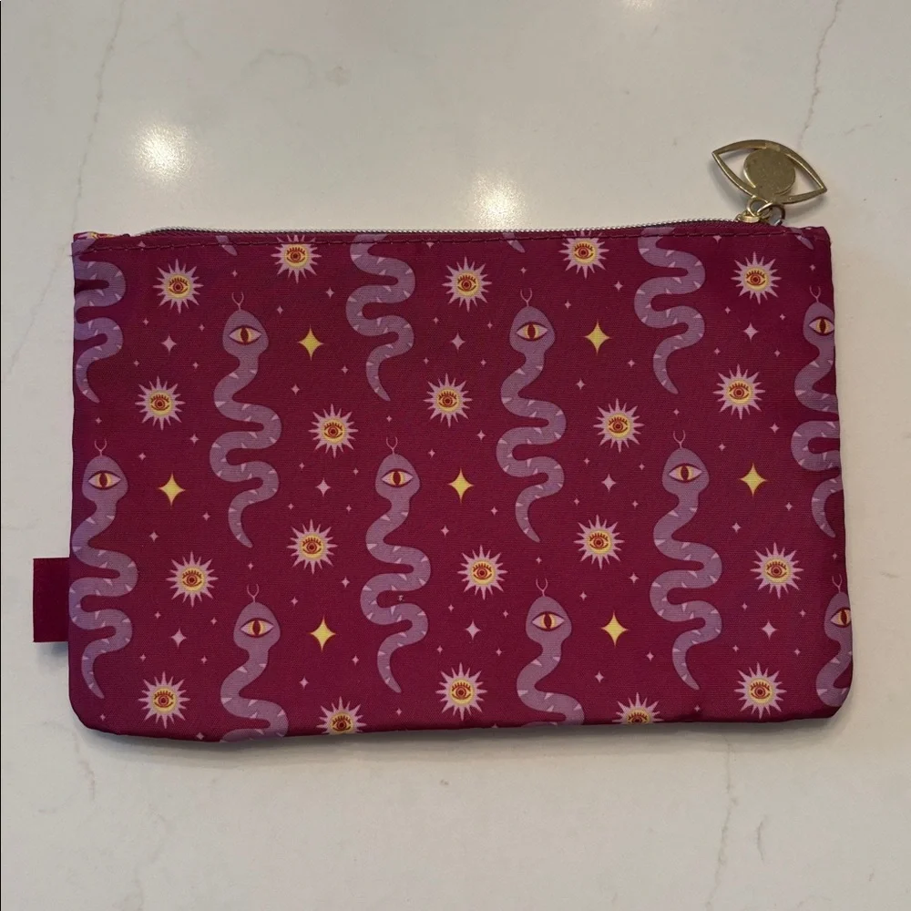IPSY Purple Eye & Snake Pattern Zip Pouch. EUC.